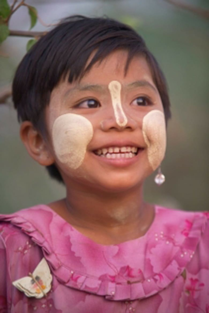 Burma\'s Open Road: An Insight into Myanmar i gruppen Alla filmer hos Mohamad shop (27107)