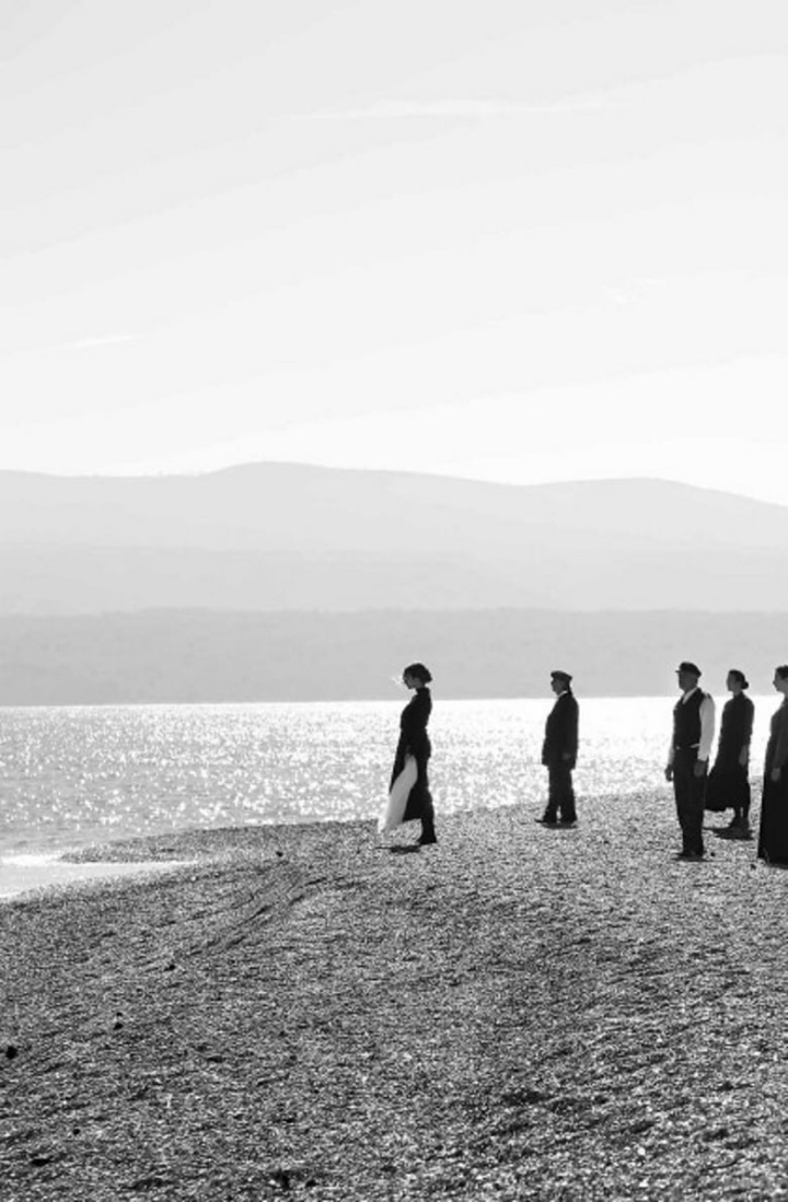 Partenza i gruppen Alla filmer hos Mohamad shop (478325)