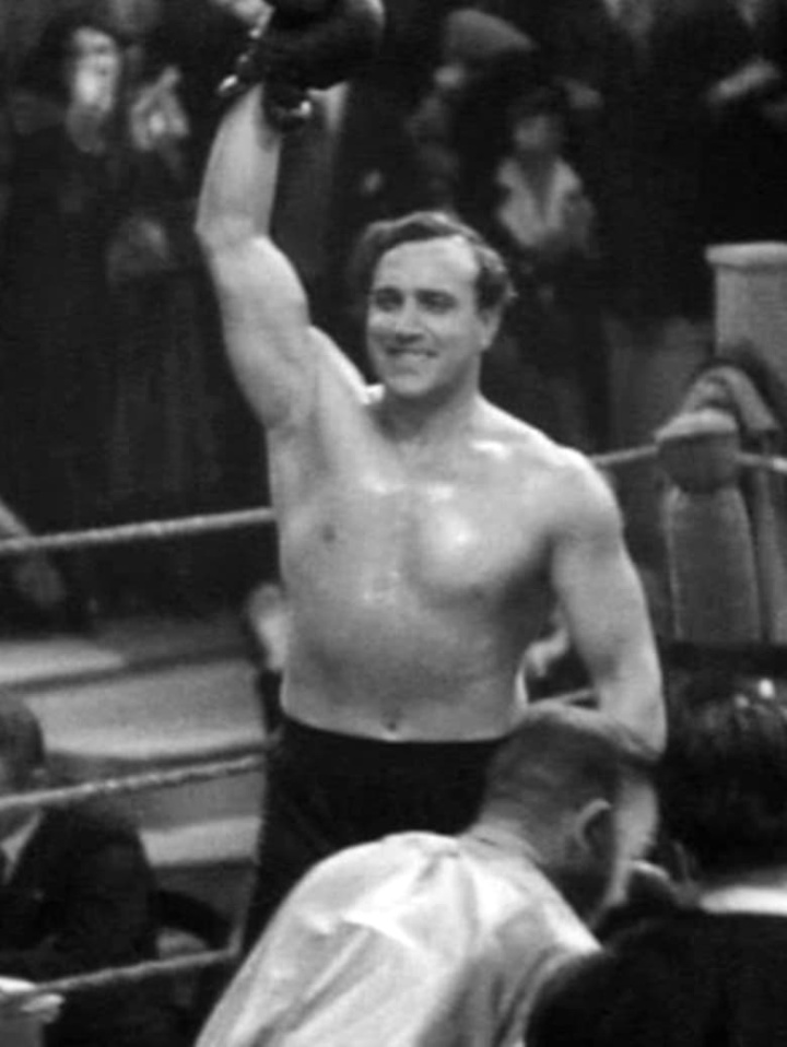 Tempo, Carlo, Tempo i gruppen Alla filmer hos Mohamad shop (481444)