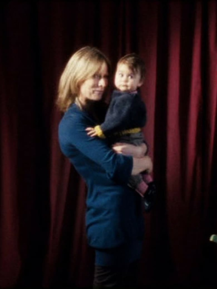 Der Fall i gruppen Alla filmer hos Mohamad shop (483706)