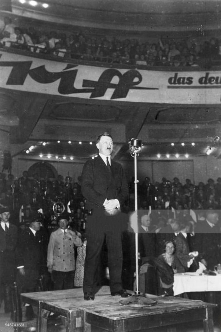 The Home Movies of Eva Braun i gruppen Alla filmer hos Mohamad shop (487371)