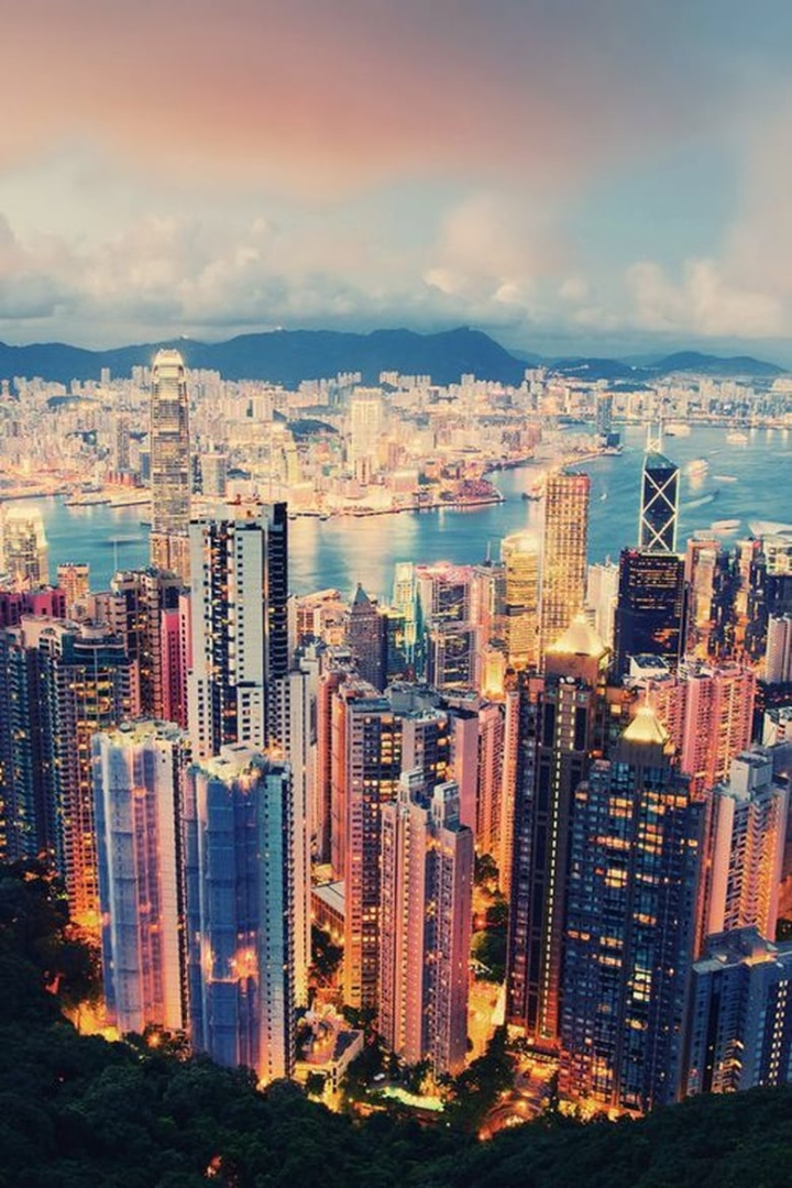 Sophia & Han - Robots i gruppen Alla filmer hos Mohamad shop (490197)