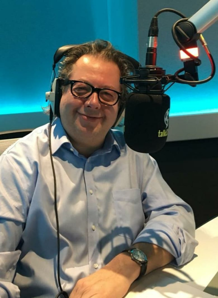 The Two Mikes \'Live in Edinburgh\' i gruppen Alla filmer hos Mohamad shop (494376)