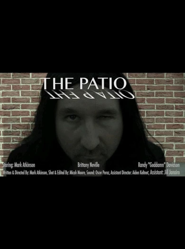 The Patio: A Bad Parody to a Bad Movie i gruppen Alla filmer hos Mohamad shop (498163)