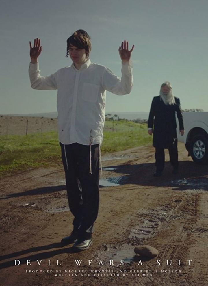 Devil Wears a Suit i gruppen Alla filmer hos Mohamad shop (505327)