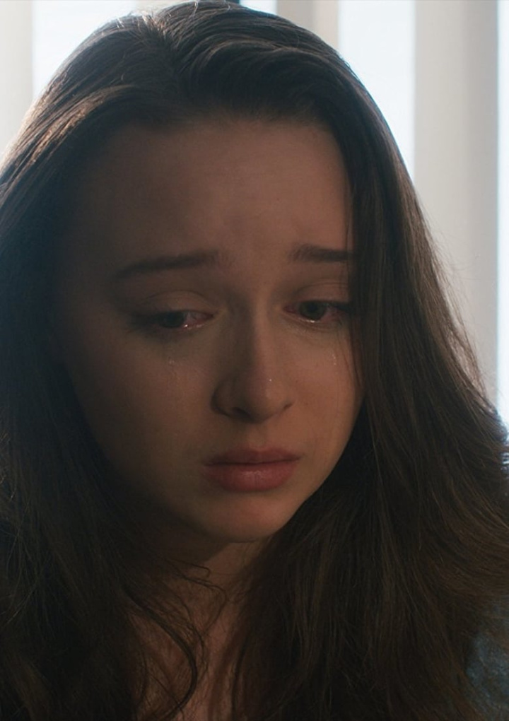 Ava i gruppen Alla filmer hos Mohamad shop (505679)