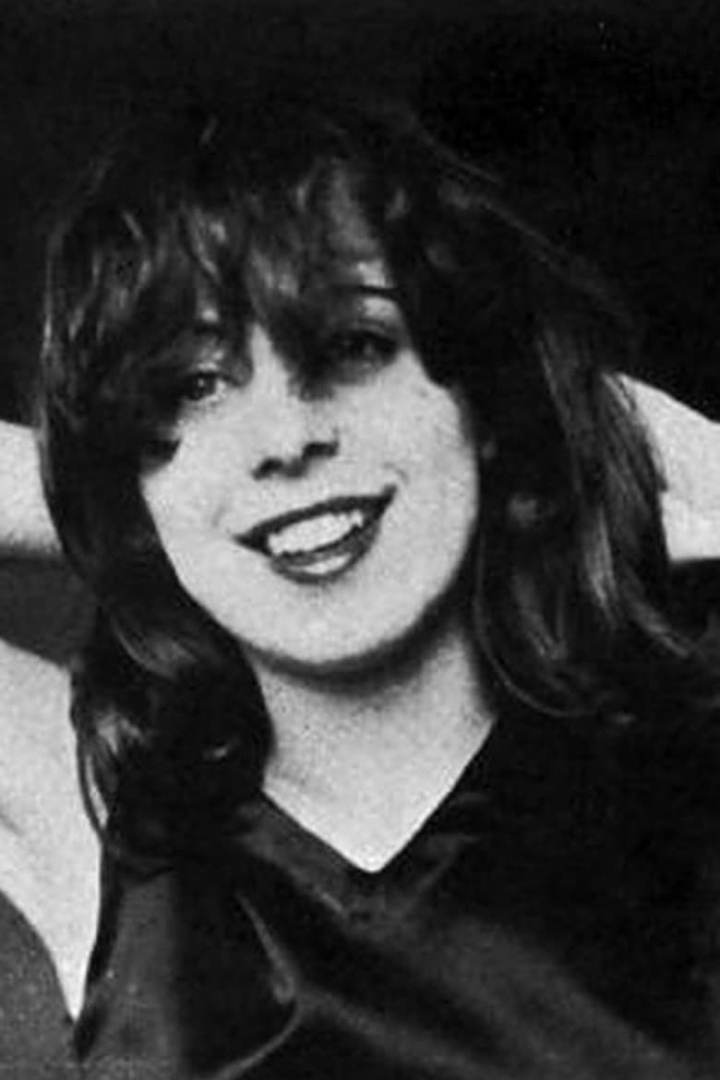 Maria i gruppen Alla filmer hos Mohamad shop (507310)