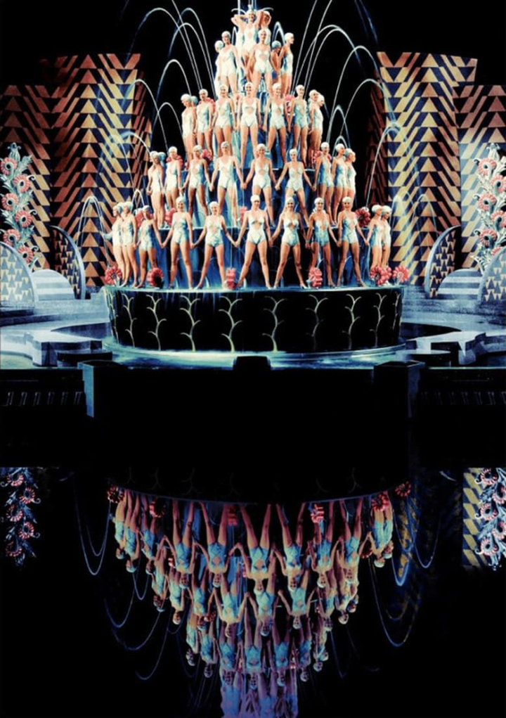 Three Cheers for the Girls i gruppen Alla filmer hos Mohamad shop (508666)