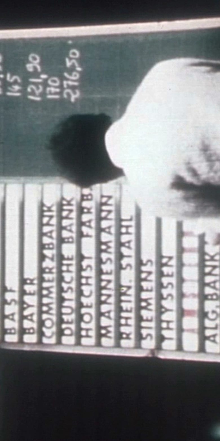 Beneath a Starless Sky as Dark and Thick as Ink i gruppen Alla filmer hos Mohamad shop (510244)