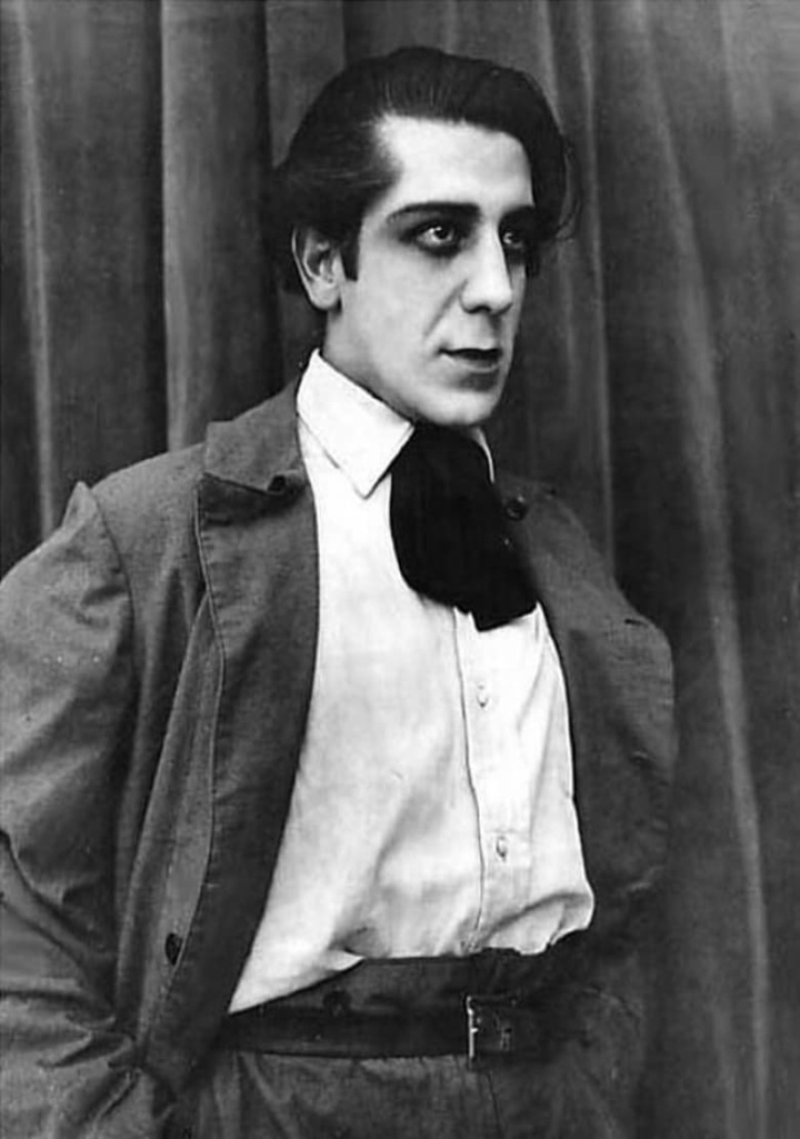 Los Payasos se van i gruppen Alla filmer hos Mohamad shop (510678)