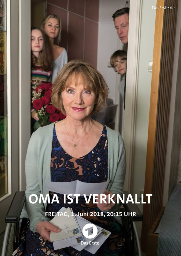 Oma ist verknallt i gruppen Alla filmer hos Mohamad shop (512030)