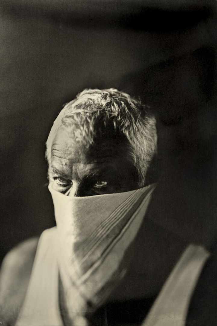 Salvatore i gruppen Alla filmer hos Mohamad shop (517419)