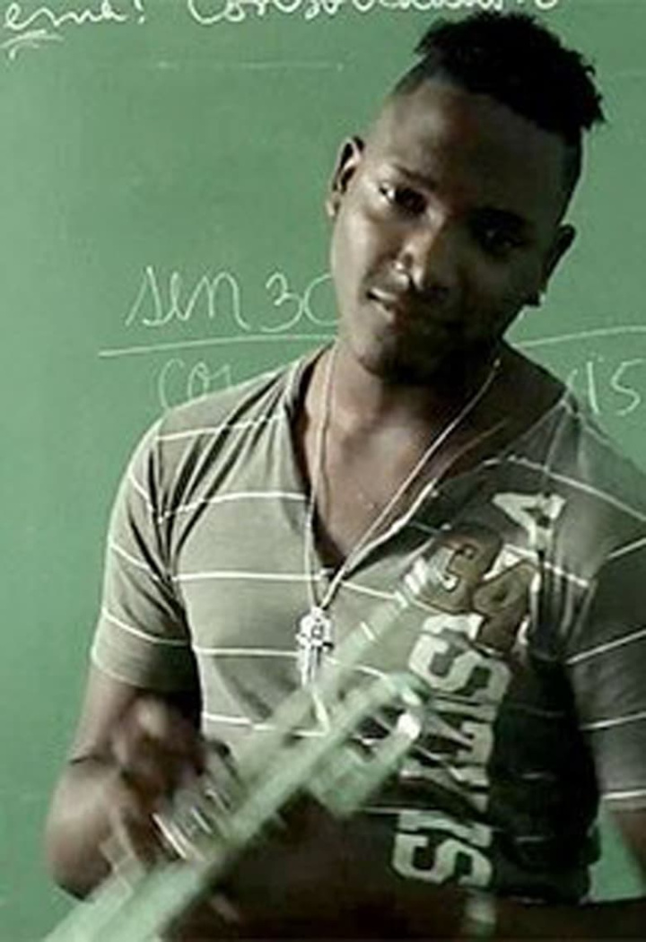 Parade i gruppen Alla filmer hos Mohamad shop (521209)