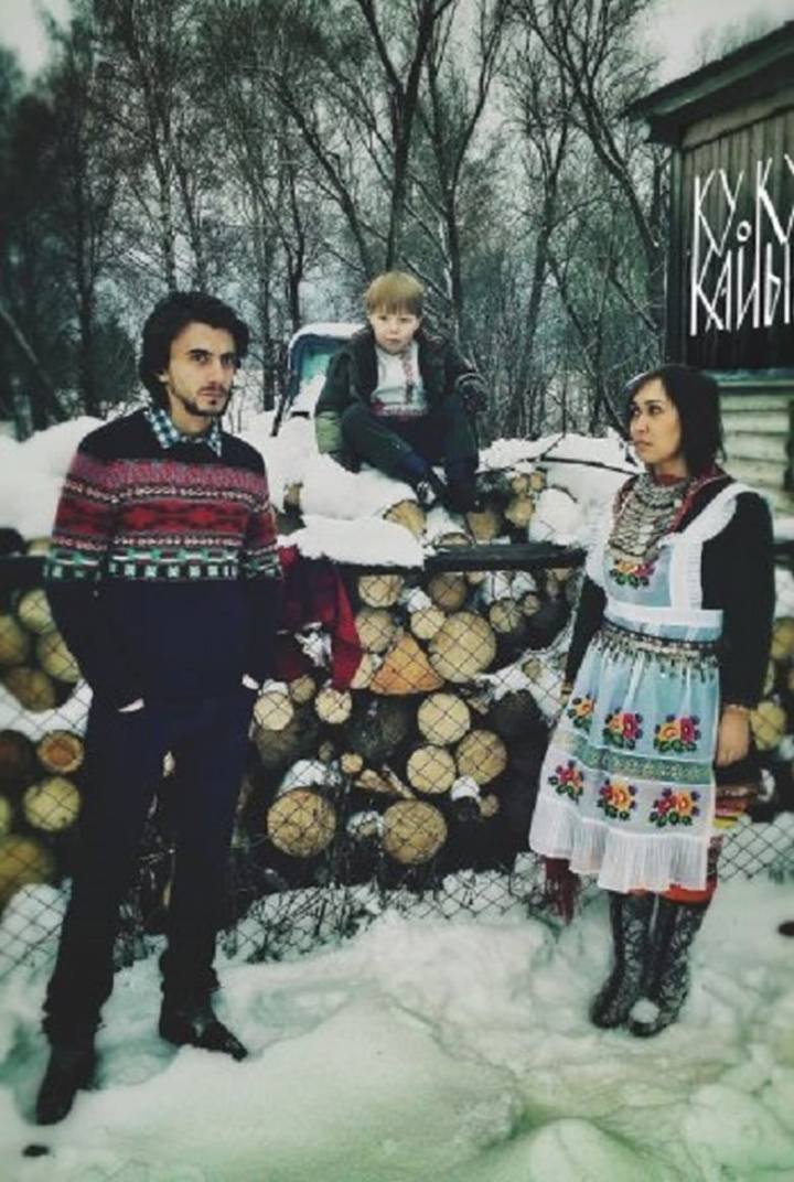 Kuku - Kayyk i gruppen Alla filmer hos Mohamad shop (522467)