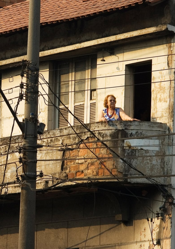 Residence i gruppen Alla filmer hos Mohamad shop (531131)