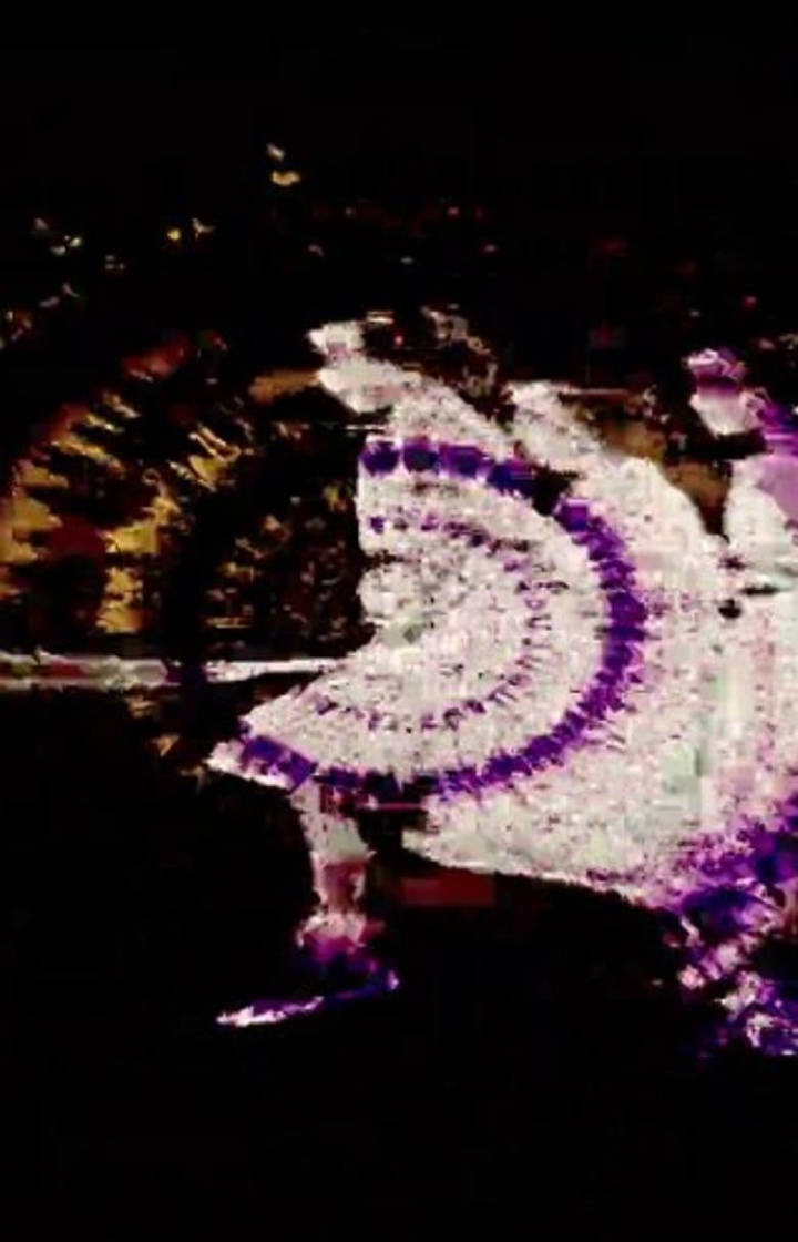 140 Characters i gruppen Alla filmer hos Mohamad shop (531829)