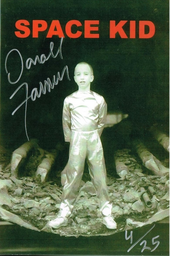 Space Kid i gruppen Alla filmer hos Mohamad shop (533030)