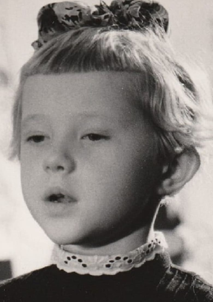 Goodbye, Mother i gruppen Alla filmer hos Mohamad shop (542811)