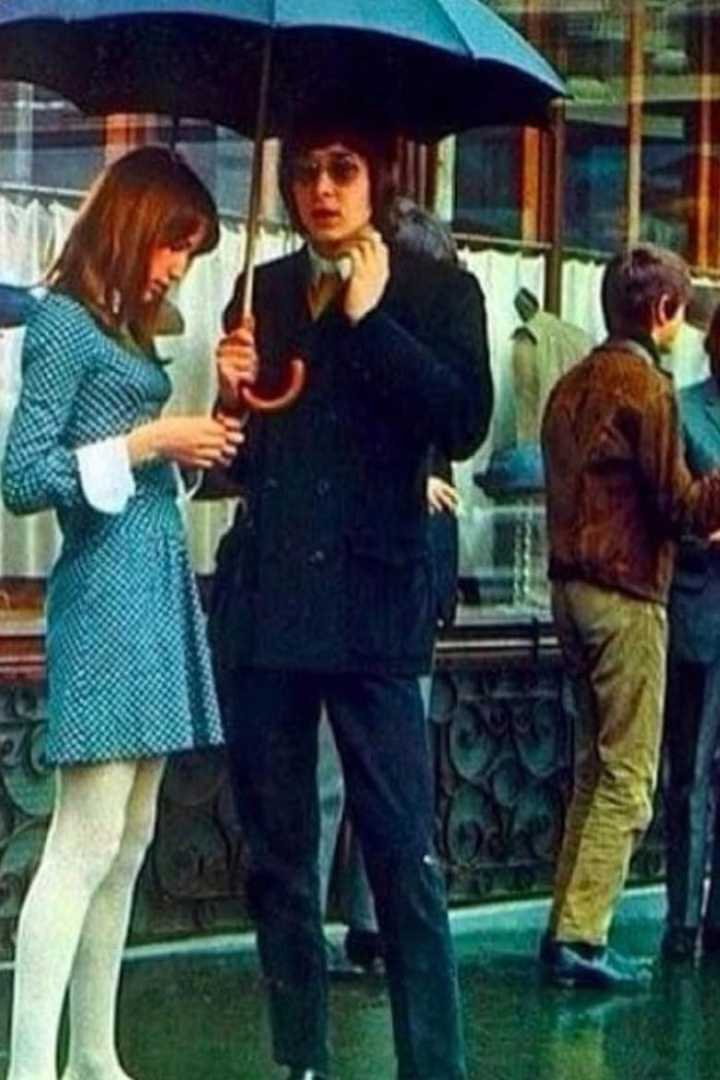 Dolly Story i gruppen Drama hos Mohamad shop (543417)