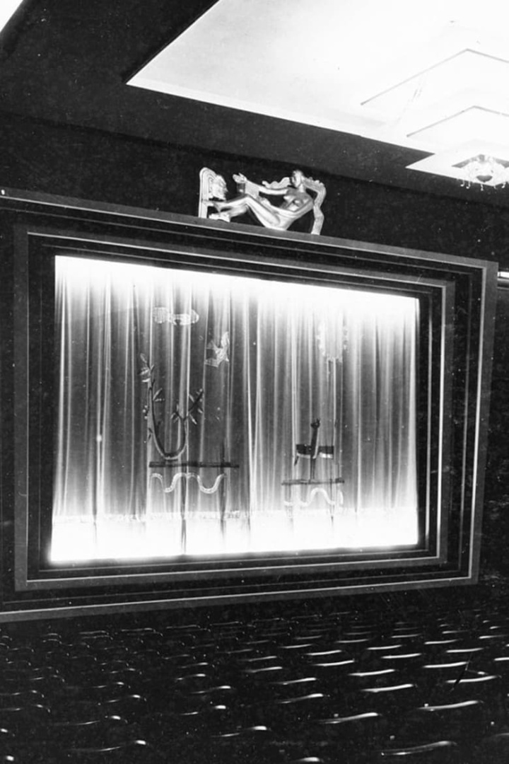 Oidentifierad Porrfilm i gruppen Alla filmer / Drama hos Mohamad shop (552083)