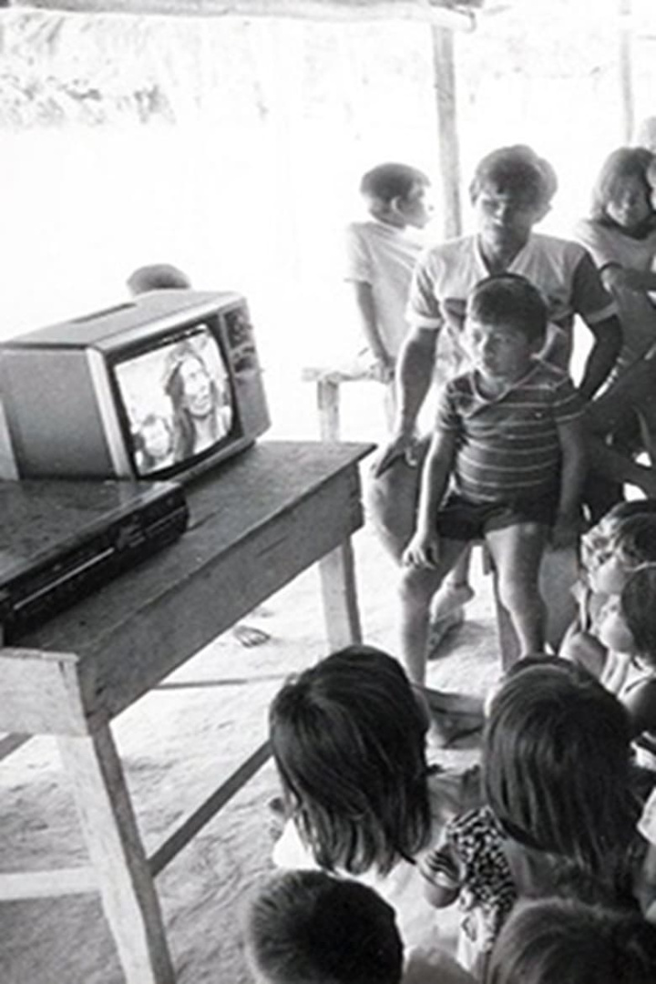 The Spirit of TV i gruppen Alla filmer / Documentary hos Mohamad shop (552367)