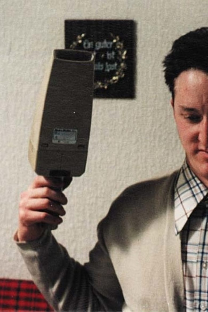 Coming Out i gruppen Alla filmer / Comedy hos Mohamad shop (560862)