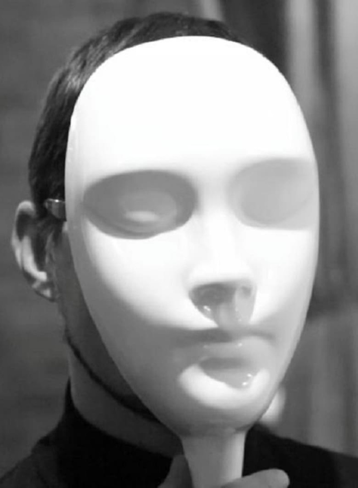 Thousand Faces i gruppen Alla filmer / Documentary hos Mohamad shop (564365)