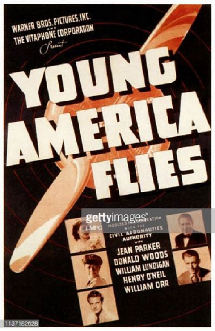 Young America Flies i gruppen Alla filmer / War hos Mohamad shop (573329)