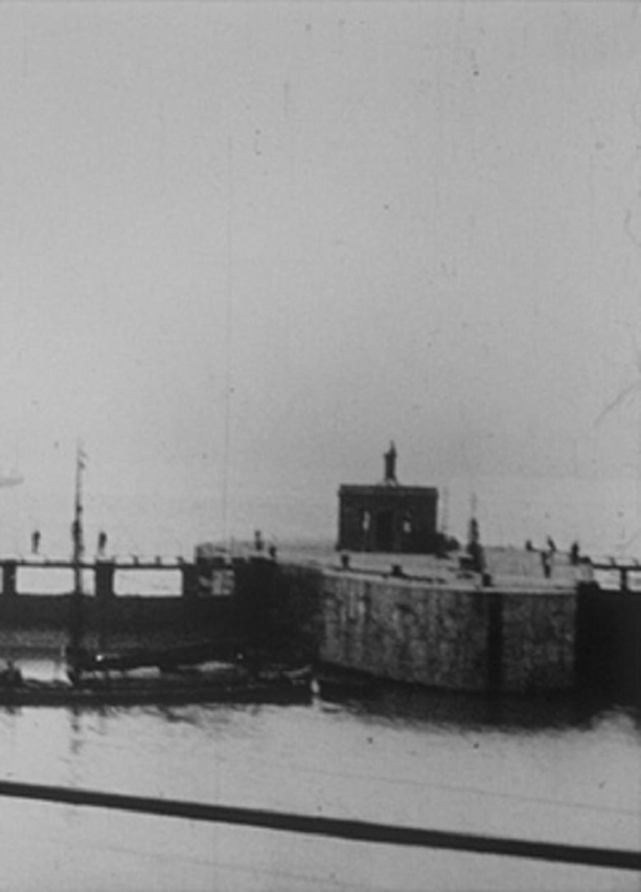 Panorama pris du chemin de fer électrique, II i gruppen Alla filmer / Documentary hos Mohamad shop (577216)