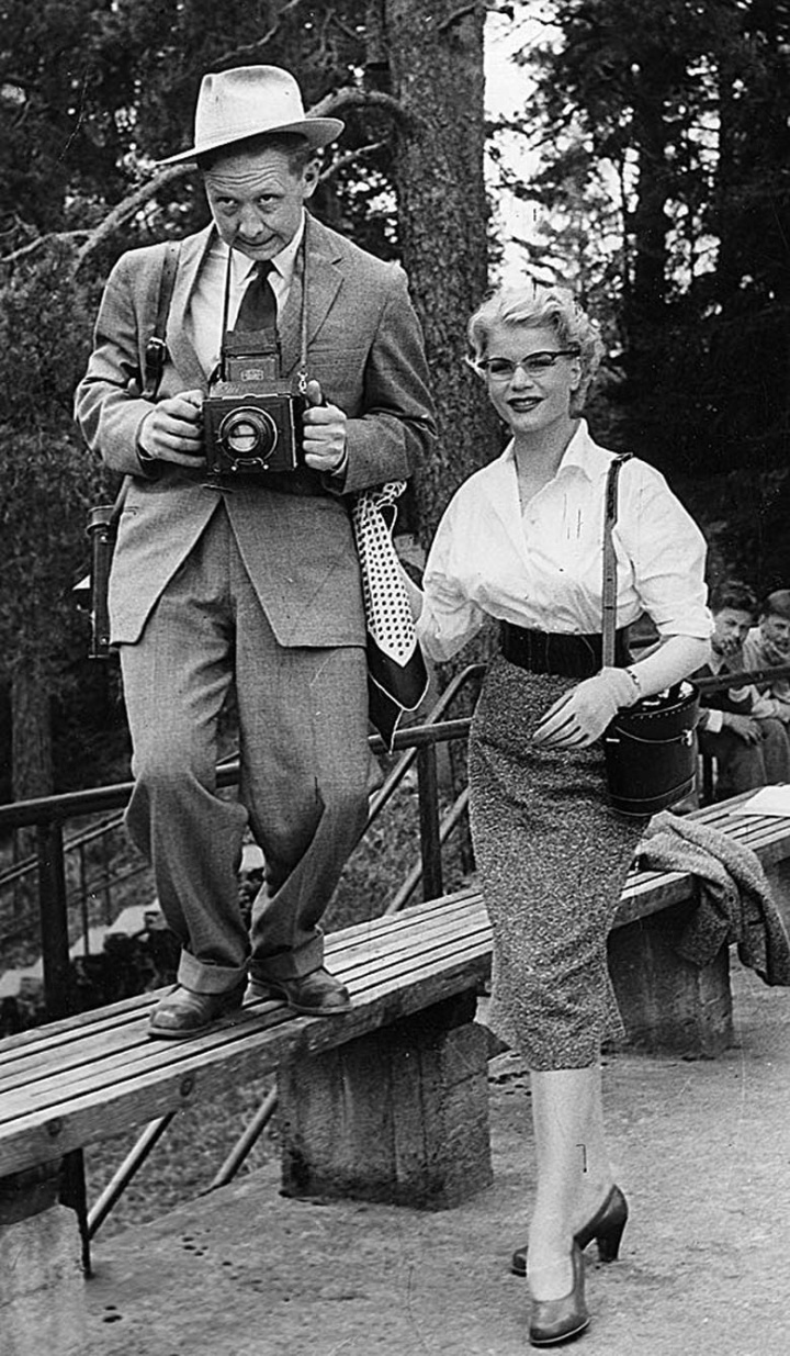 Miss Eurooppaa metsästämässä i gruppen Alla filmer / Drama hos Mohamad shop (578458)