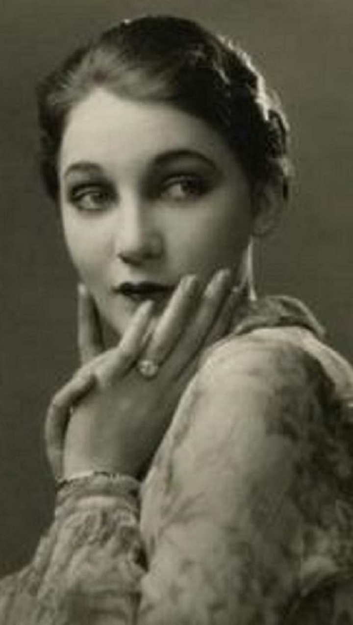 Melody of Love i gruppen Alla filmer / Drama hos Mohamad shop (579609)