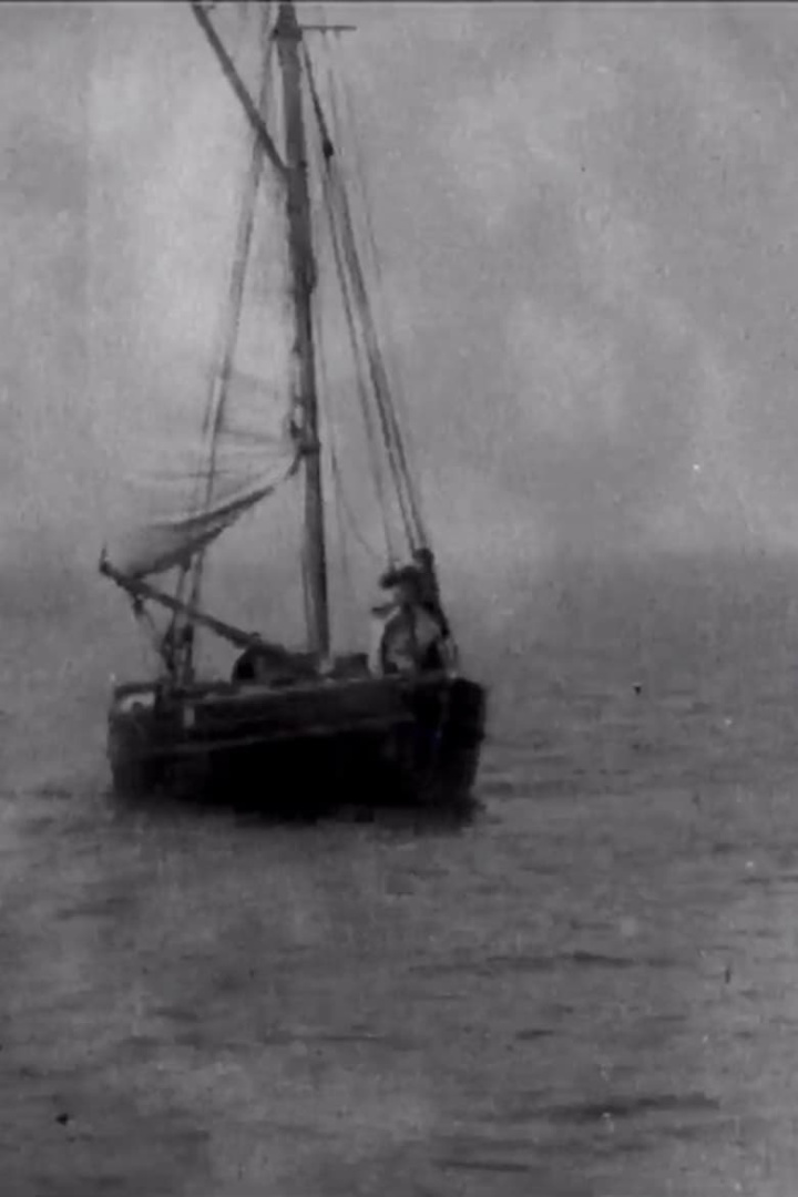 Panorama of the River Avon to Portishead i gruppen Alla filmer / Documentary hos Mohamad shop (583917)