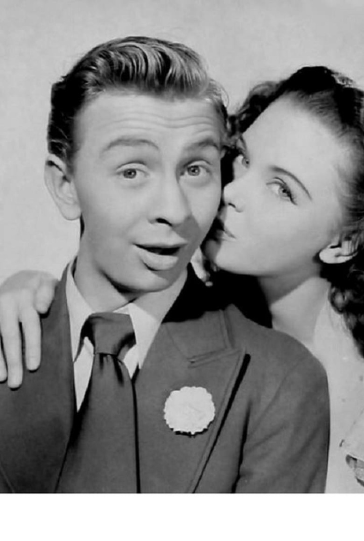 Pardon My Rhythm i gruppen Alla filmer / Music hos Mohamad shop (586535)