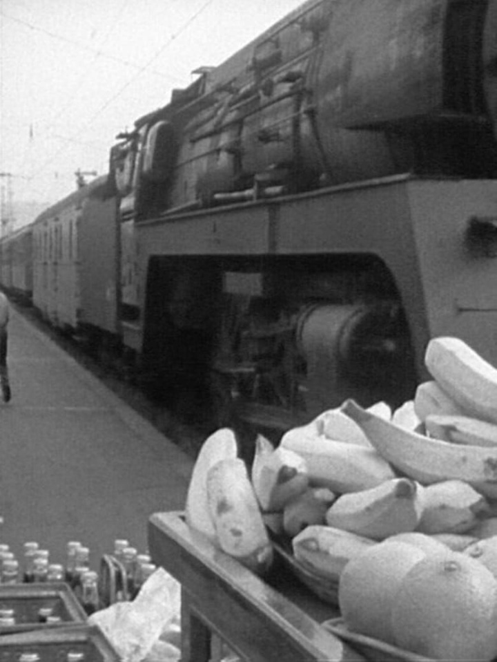 Hoffnung - Fünfmal am Tag i gruppen Alla filmer / Documentary hos Mohamad shop (589768)