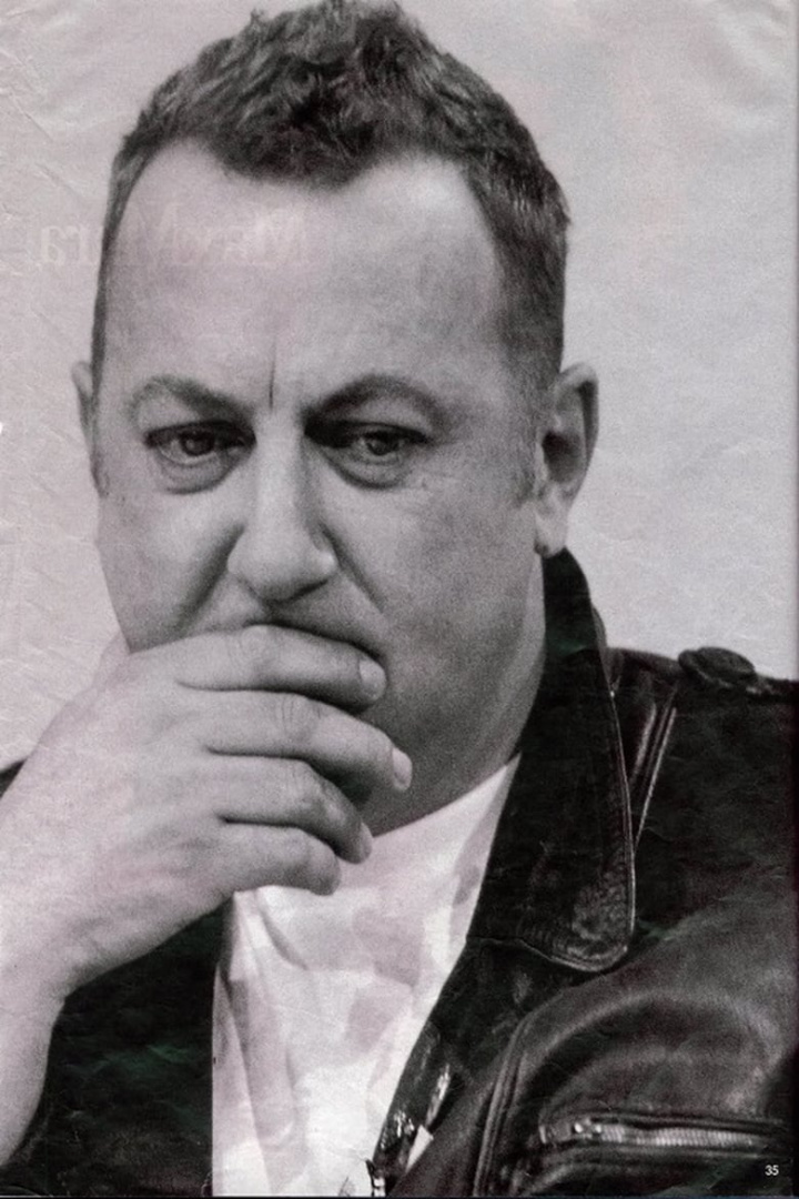 Coluche Une mort sans réponse i gruppen Alla filmer hos Mohamad shop (590939)