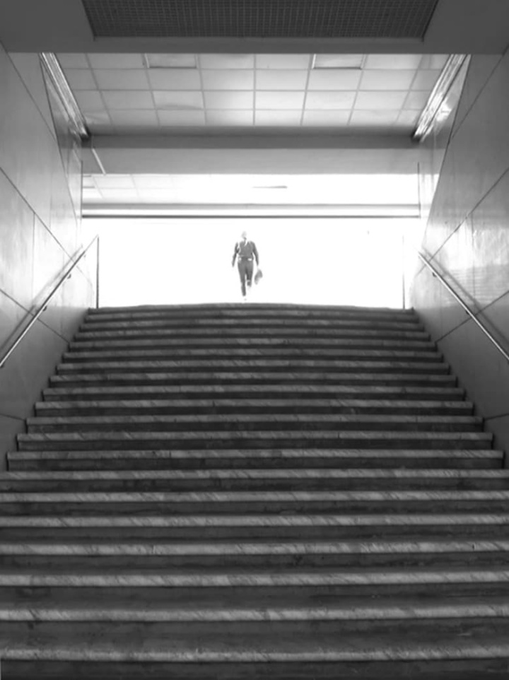 We hold on i gruppen Alla filmer / War hos Mohamad shop (592478)