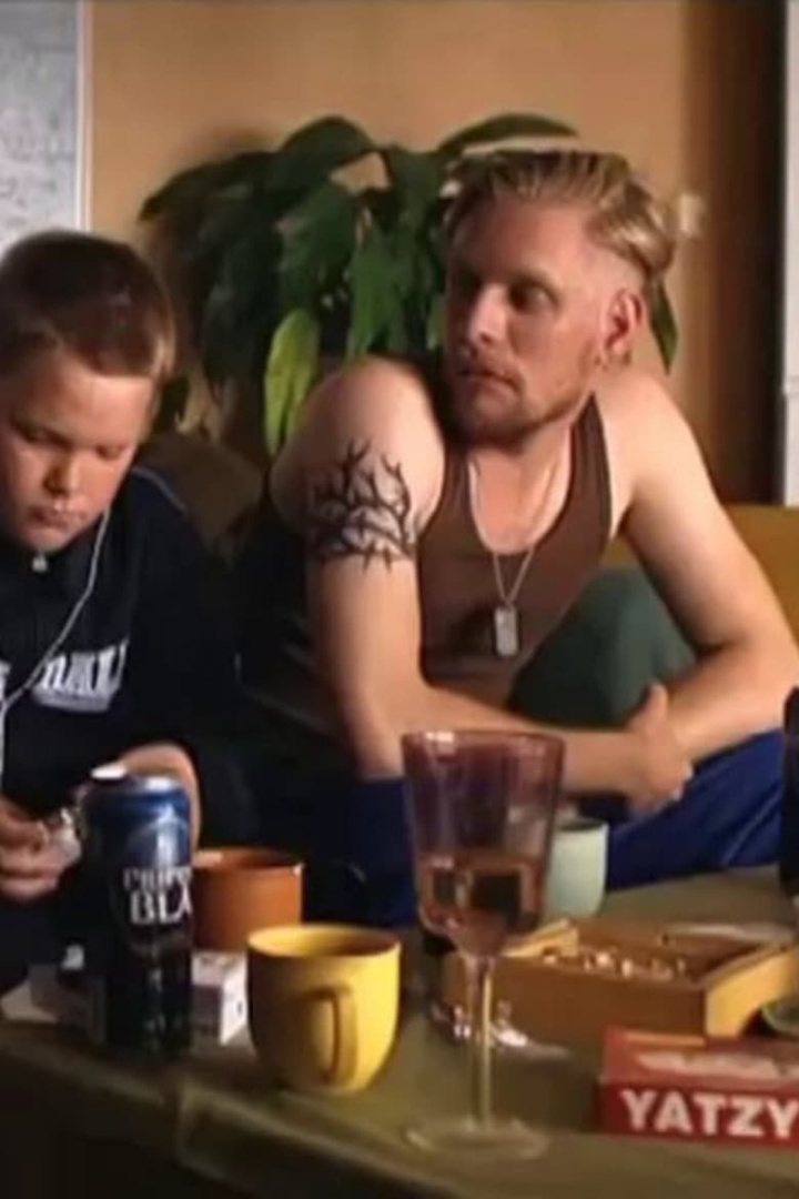 Inte alla hästar i stallet i gruppen Komedi hos Mohamad shop (592567)