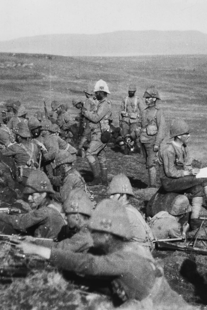 Rifle Hill Signal Station near Frere Camp i gruppen Alla filmer / War hos Mohamad shop (601942)