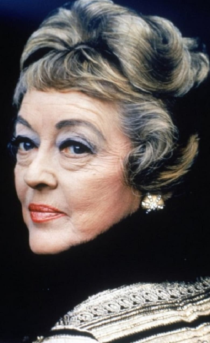 Hello Mother, Goodbye! i gruppen Alla filmer / TV Movie hos Mohamad shop (603471)