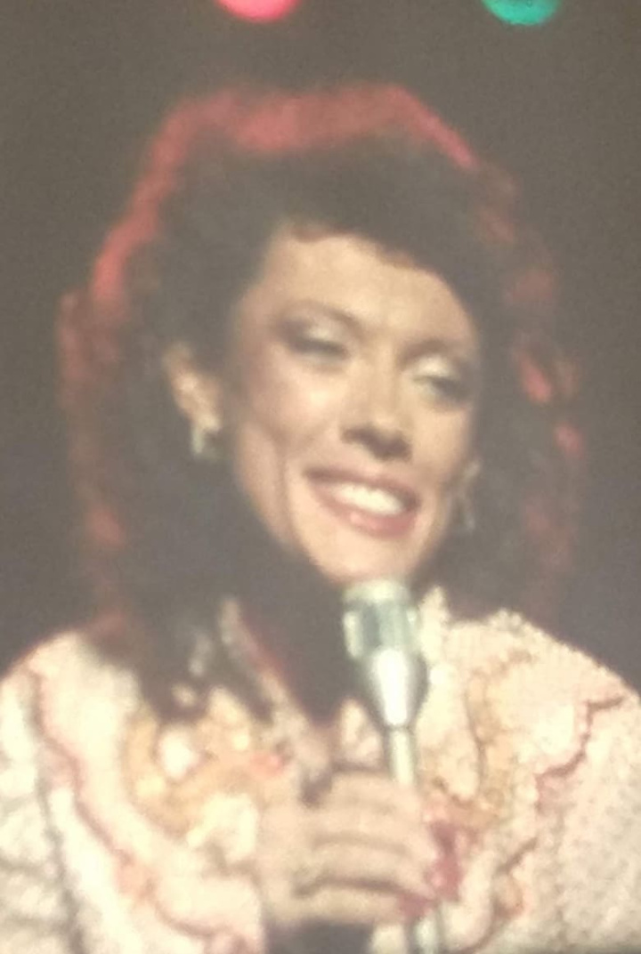 Reba: He Gave Me Music i gruppen Alla filmer / Music hos Mohamad shop (606580)