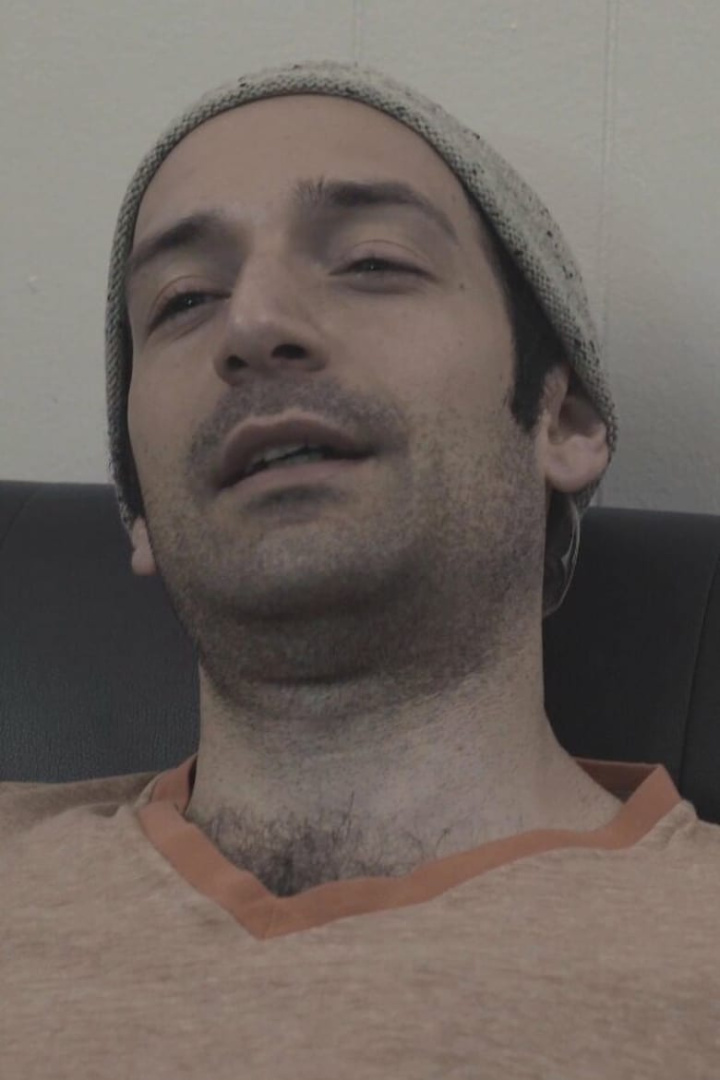 In the Couch i gruppen Alla filmer / Comedy hos Mohamad shop (615360)