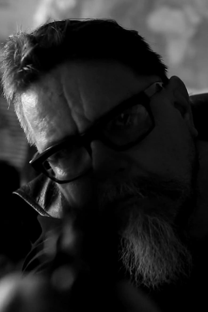 Black Hole Mama i gruppen Alla filmer hos Mohamad shop (616719)