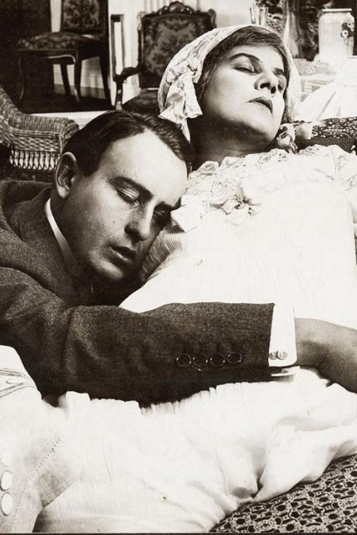 Forbandelsen i gruppen Alla filmer / Drama hos Mohamad shop (625338)