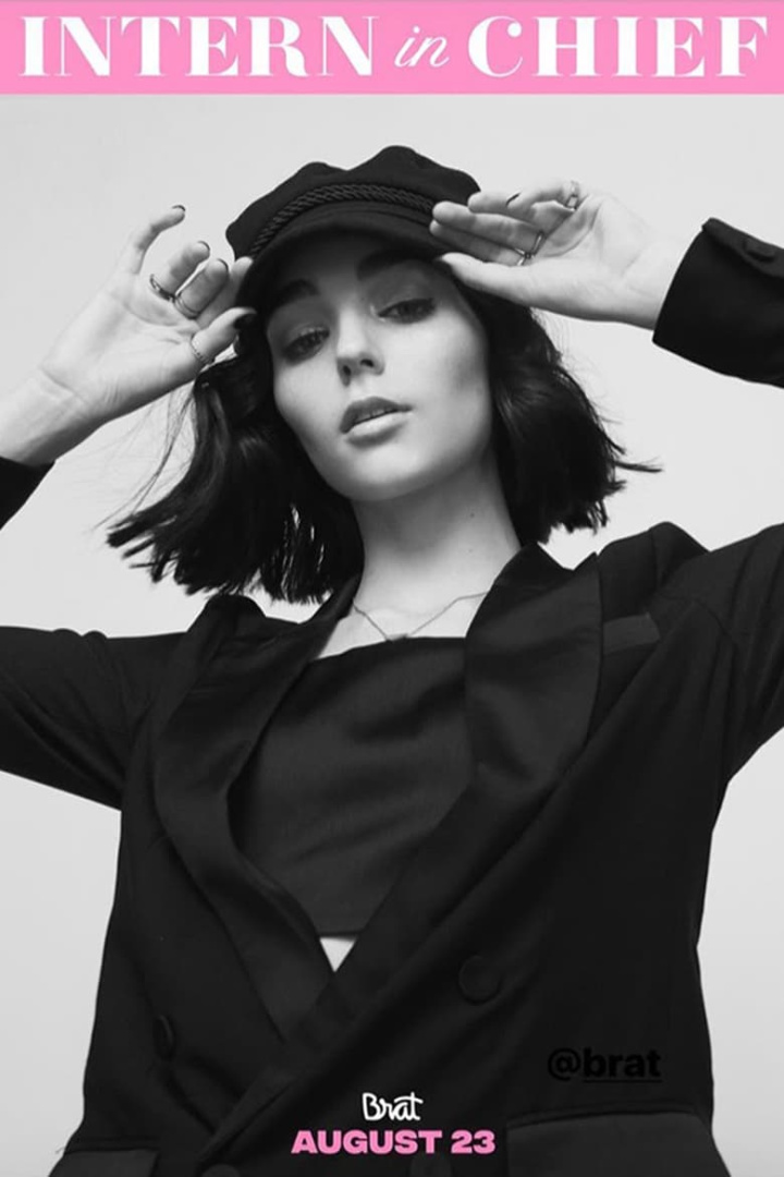 Intern-In-Chief i gruppen Komedi hos Mohamad shop (625551)