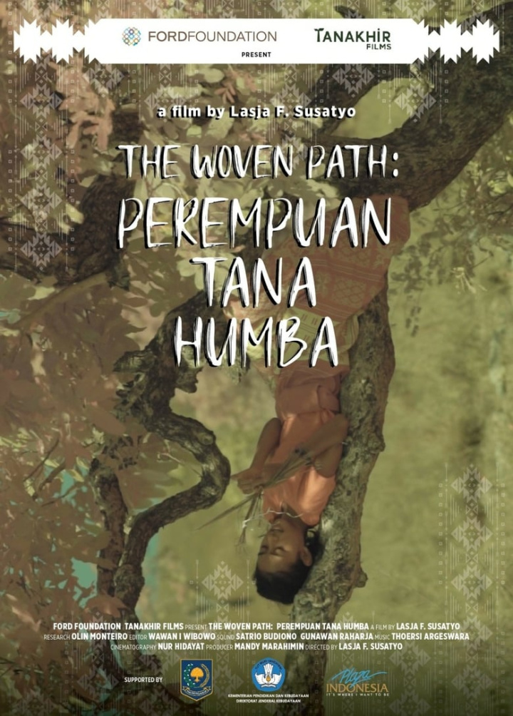 The Woven Path: Perempuan Tana Humba i gruppen Alla filmer / Documentary hos Mohamad shop (626167)
