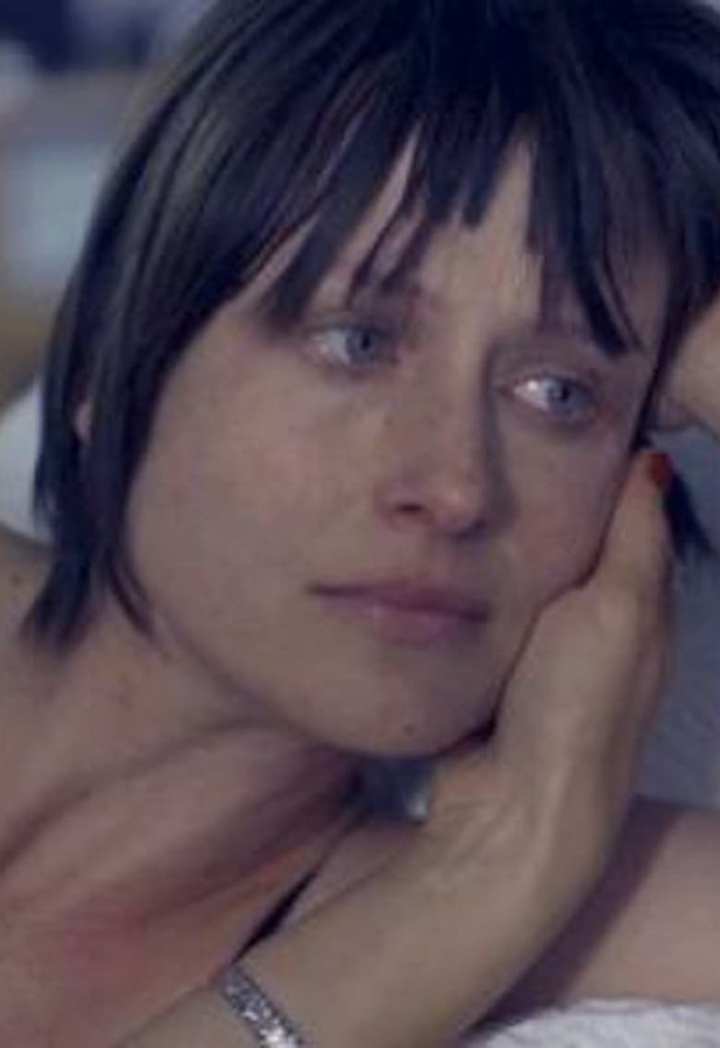 Almost Obsolete i gruppen Drama hos Mohamad shop (626771)