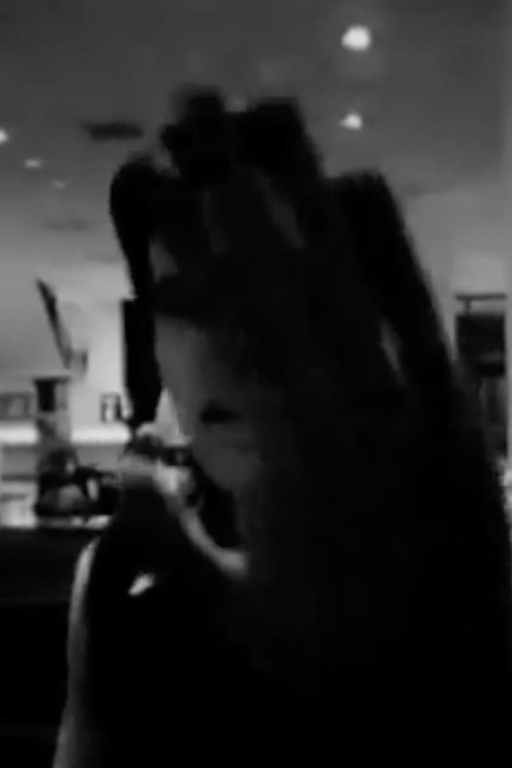 There Is a Criminal Touch to Art i gruppen Alla filmer / Documentary hos Mohamad shop (638310)