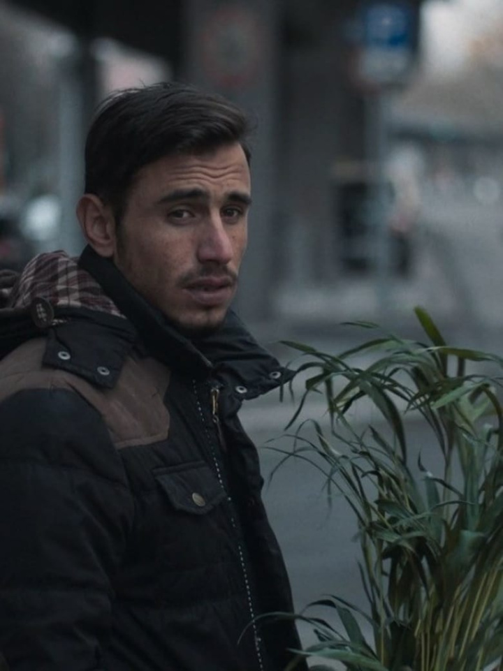 Azzam i gruppen Drama hos Mohamad shop (640575)