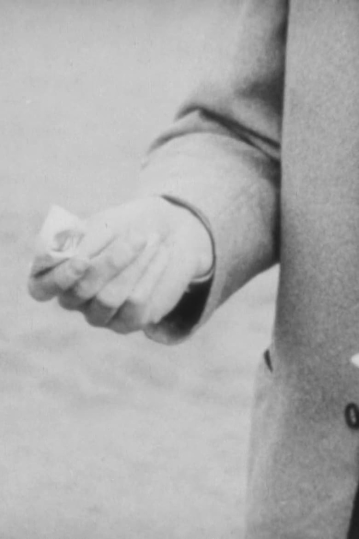 Pockpicket - Recollections of a Helsinki Bourgeois Youth i gruppen Alla filmer / Drama hos Mohamad shop (641372)