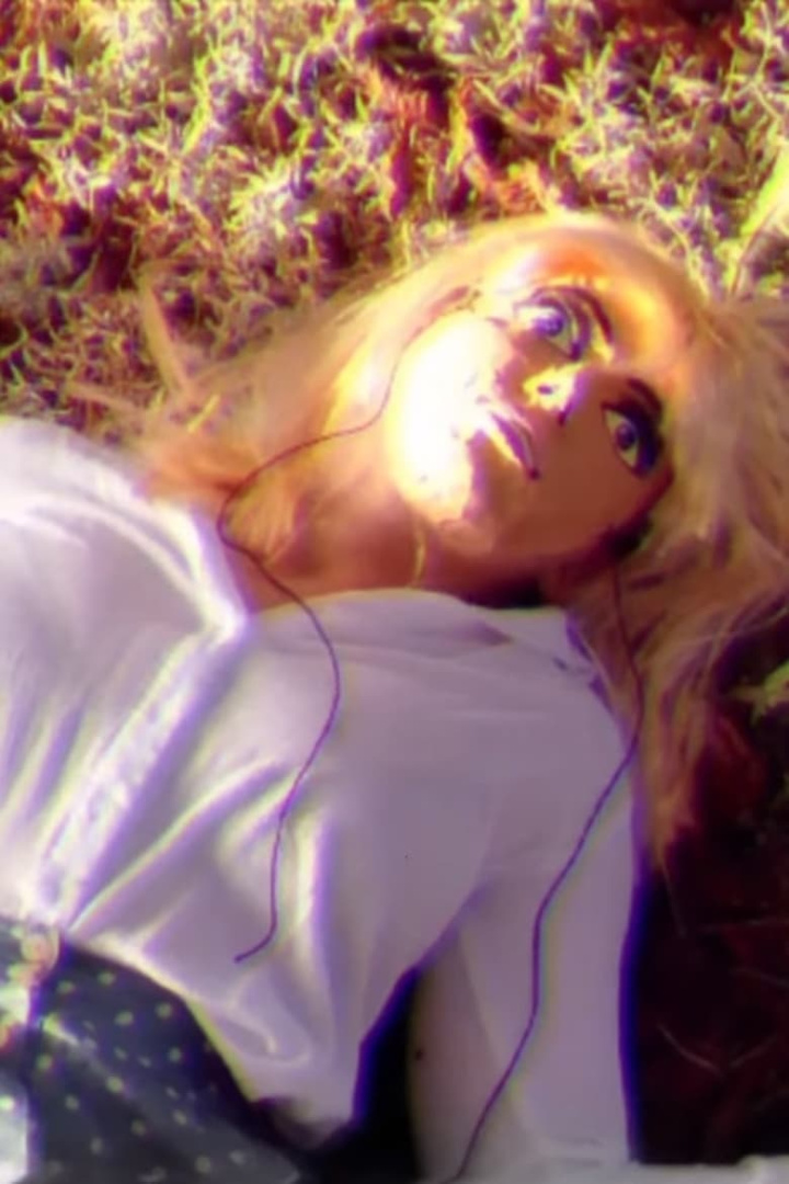 Magic World of Ania i gruppen Alla filmer / Mystery hos Mohamad shop (643850)